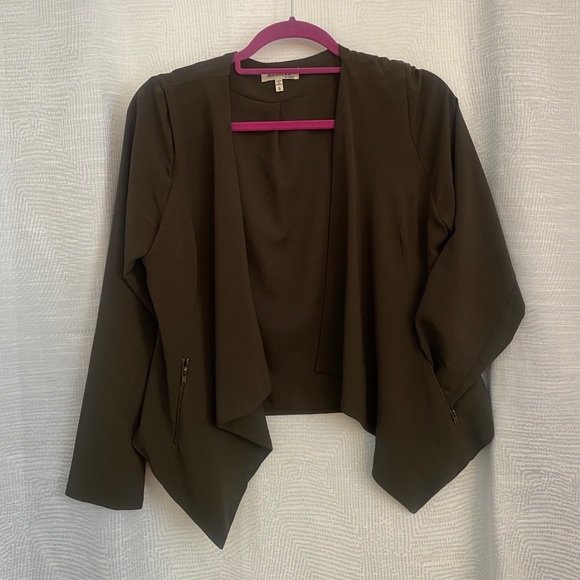 Green Blazer - Picture 1 of 4